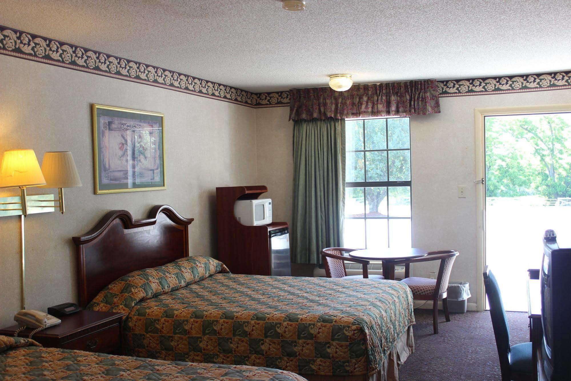 Deer Acres Inn Monroe Exteriör bild