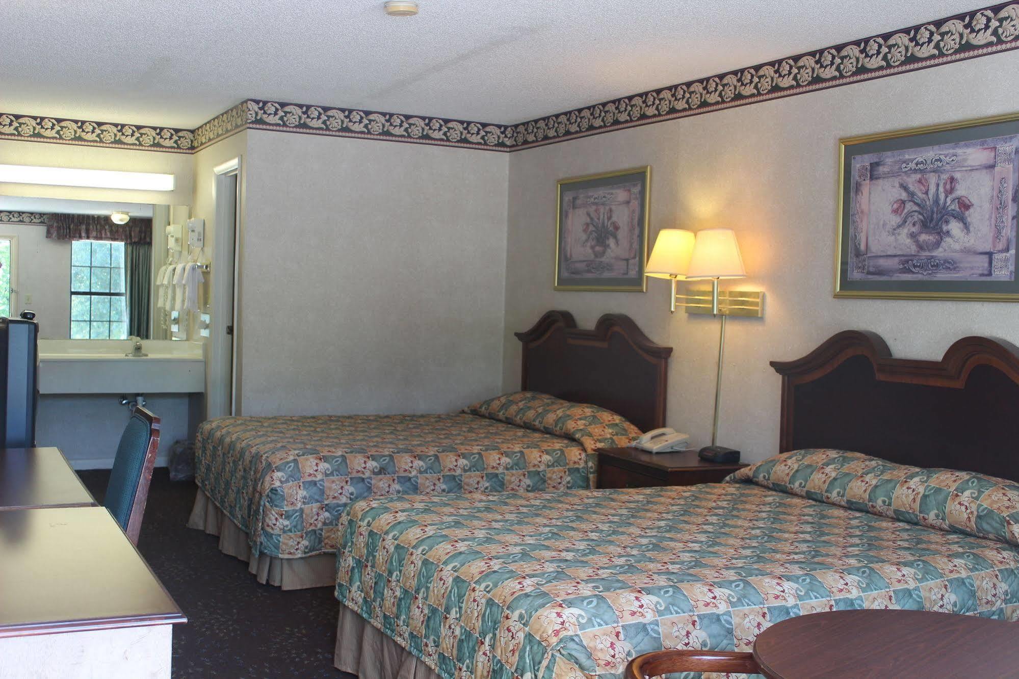 Deer Acres Inn Monroe Exteriör bild